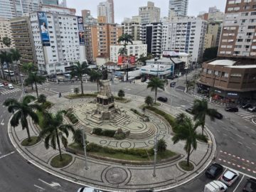 Apartamento reformado 2 quartos 2 banheiros 1 vaga - Gonzaga